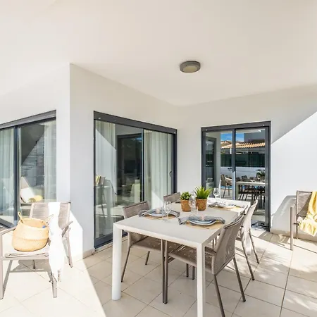 Novochoro - Small Garden By Dreamvillasalbufeira *