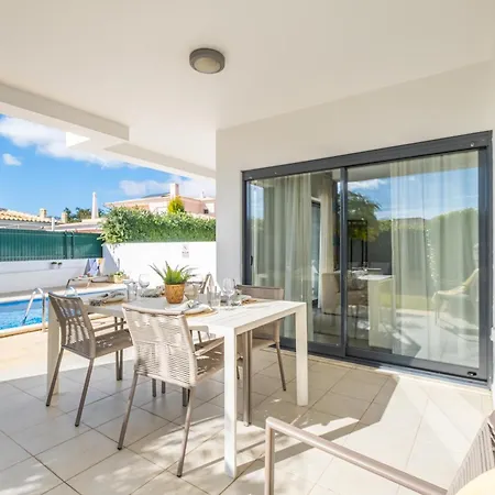 Novochoro - Small Garden By Dreamvillasalbufeira 阿尔布费拉