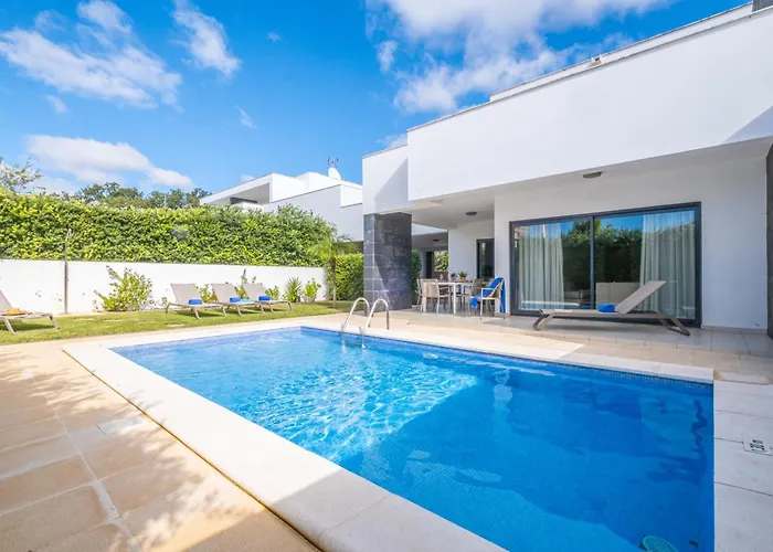 Novochoro - Small Garden By Dreamvillasalbufeira 阿尔布费拉