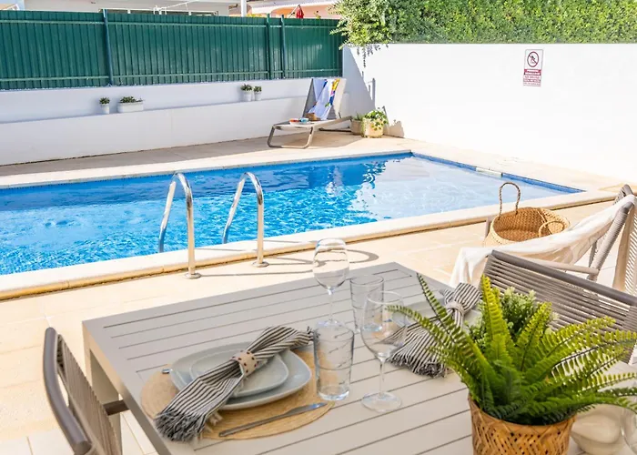 Novochoro - Small Garden By Dreamvillasalbufeira 别墅 *